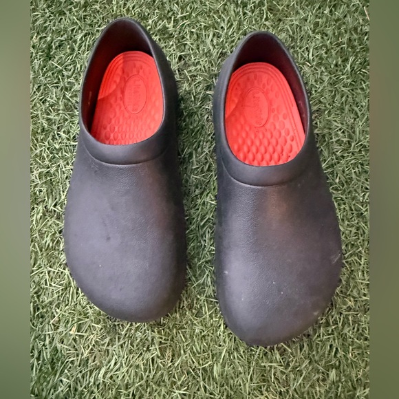 CROCS Shoes - Crocs Black On The Clock LiteRide™ Work Slip-On Sz(7M -9W)